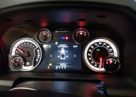 2014 Ram 1500 Big Horn из США, поврежденный, VIN 1C6RR7TT3ES437814